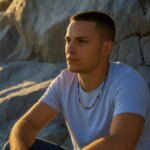 A man sitting outside needing meth rehab california